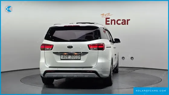 KIA CARNIVAL 9-SEATER PRESTIGE