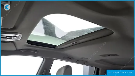 KIA CARNIVAL 9-SEATER PRESTIGE