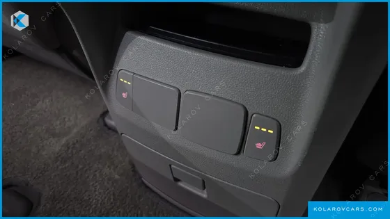 KIA CARNIVAL 9-SEATER PRESTIGE