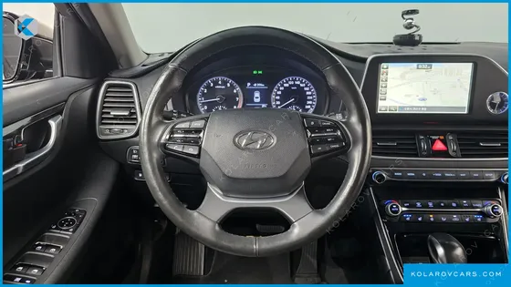 HYUNDAI GRANDEUR 2.4 PREMIUM