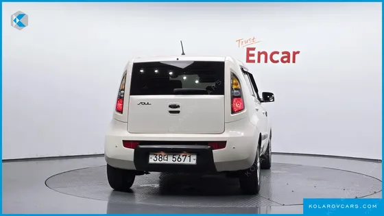 KIA SOUL GASOLINE 1.6 SMART