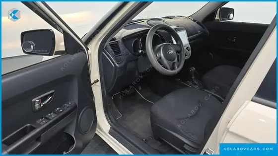 KIA SOUL GASOLINE 1.6 SMART