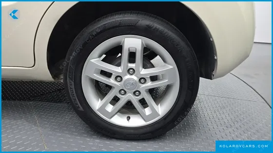 KIA SOUL GASOLINE 1.6 SMART