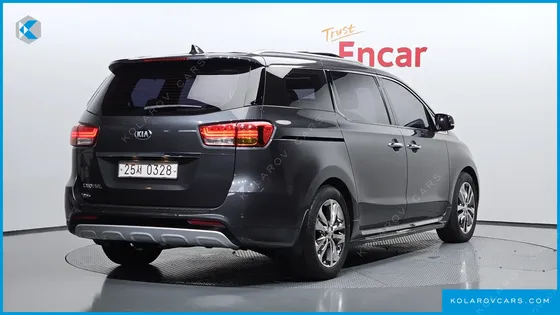 KIA CARNIVAL 9-SEATER PRESTIGE