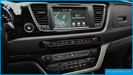 KIA CARNIVAL 9-SEATER PRESTIGE