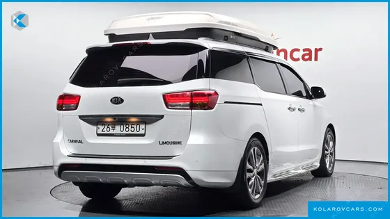 KIA CARNIVAL 7-SEATER LIMOUSINE