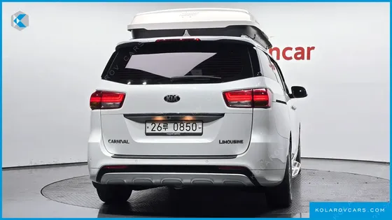 KIA CARNIVAL 7-SEATER LIMOUSINE