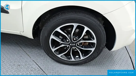 KIA SOUL 1.6 GDI LUXURY