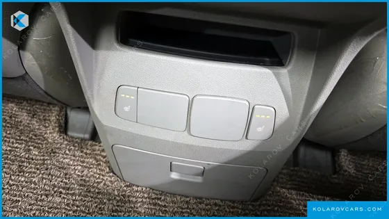 KIA CARNIVAL 11-SEATER LUXURY