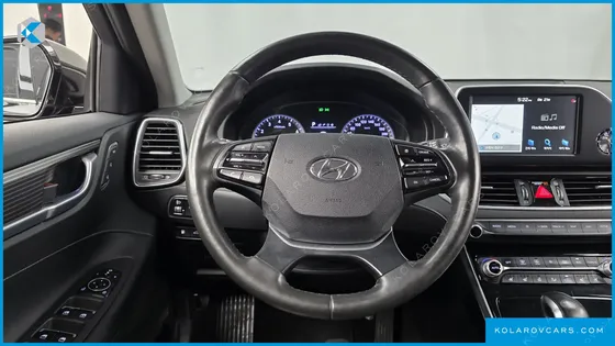 HYUNDAI GRANDEUR 3.0 LPI DSABLED PERSON