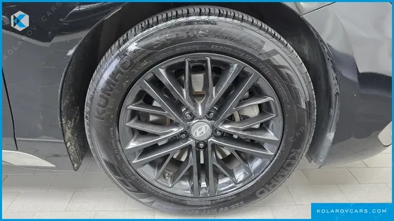 HYUNDAI GRANDEUR 3.0 LPI DSABLED PERSON