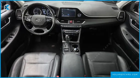 HYUNDAI GRANDEUR 3.0 LPI MODERN BASIC (RENTAL CAR)