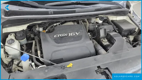 KIA CARNIVAL 9-SEATER NOBLESSE