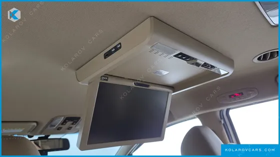 KIA CARNIVAL 9-SEATER NOBLESSE