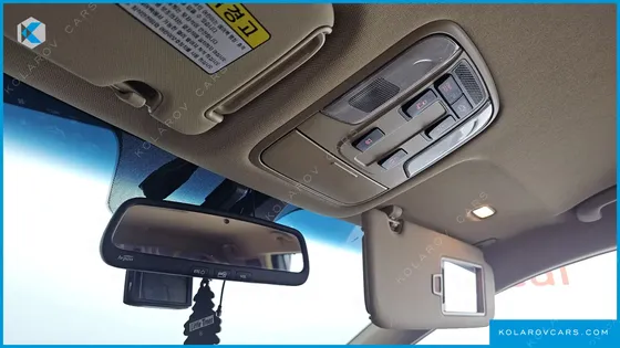 KIA CARNIVAL 7-SEATER LIMOUSINE