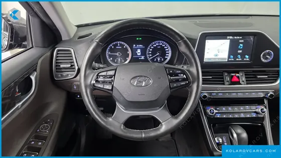 HYUNDAI GRANDEUR 2.2 DIESEL PREMIUM
