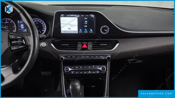 HYUNDAI GRANDEUR 2.2 DIESEL PREMIUM