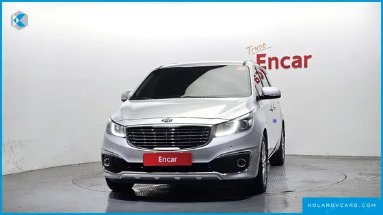 KIA CARNIVAL 9-SEATER PRESTIGE