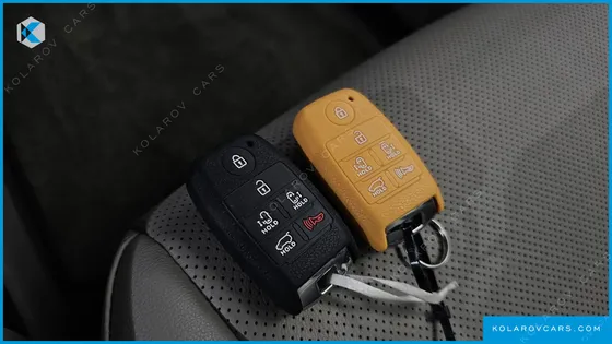KIA CARNIVAL 9-SEATER PRESTIGE