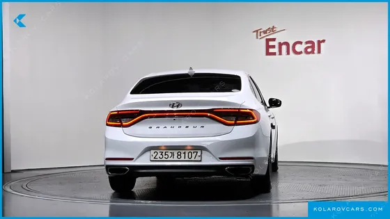 HYUNDAI GRANDEUR 2.4 MODERN BASIC (RENTAL CAR)