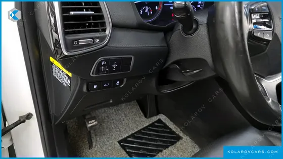 HYUNDAI GRANDEUR 2.4 MODERN BASIC (RENTAL CAR)
