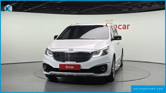 KIA CARNIVAL 9-SEATER PRESTIGE