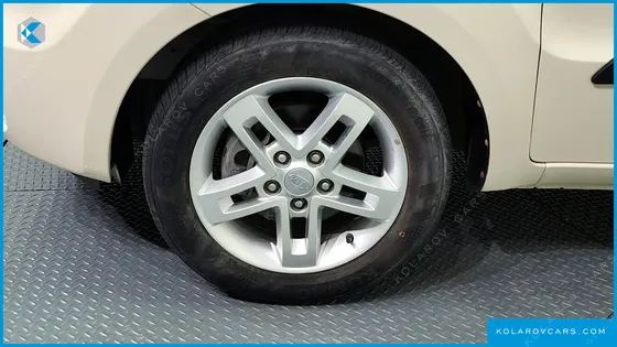 KIA SOUL GASOLINE 1.6 SMART