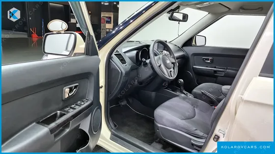 KIA SOUL GASOLINE 1.6 SMART