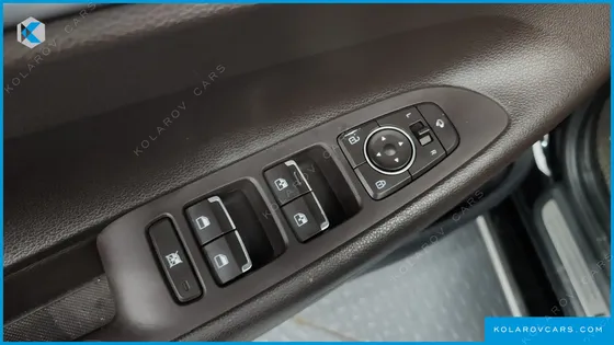 HYUNDAI GRANDEUR 3.0 LPI MODERN (RENTAL CAR)