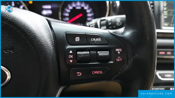 KIA CARNIVAL 9-SEATER HI-LIMOUSINE