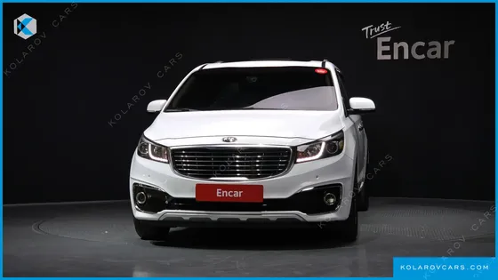 KIA CARNIVAL 9-SEATER LUXURY