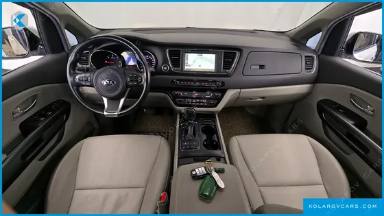 KIA CARNIVAL 9-SEATER LUXURY