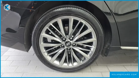 HYUNDAI GRANDEUR 2.4 PREMIUM