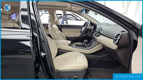 HYUNDAI GRANDEUR 2.4 PREMIUM