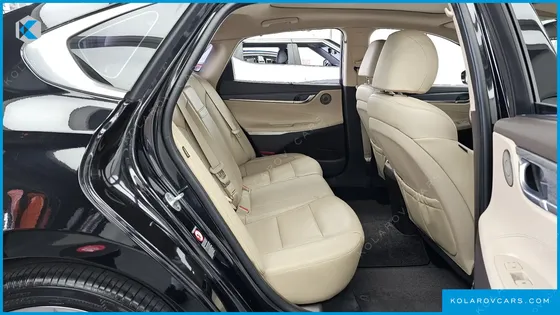 HYUNDAI GRANDEUR 2.4 PREMIUM