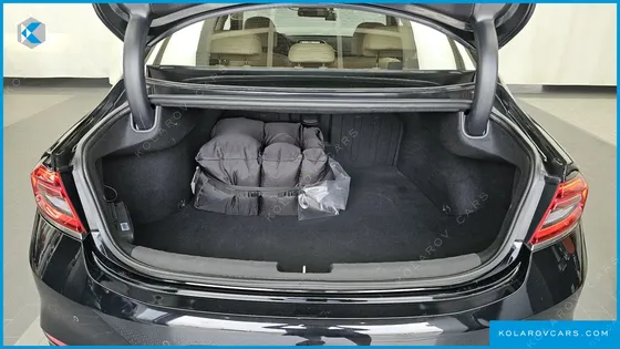 HYUNDAI GRANDEUR 2.4 PREMIUM