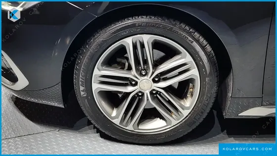 HYUNDAI GRANDEUR 2.4 PREMIUM