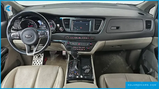 KIA CARNIVAL GASOLINE 9-SEATER NOBLESSE