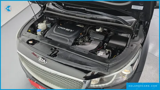 KIA CARNIVAL 9-SEATER PRESTIGE