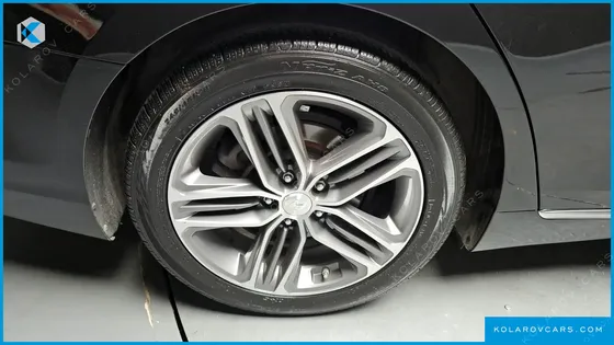 HYUNDAI GRANDEUR 3.0 PREMIUM