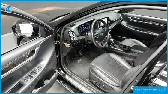 HYUNDAI GRANDEUR 3.0 PREMIUM