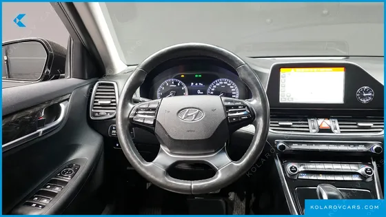 HYUNDAI GRANDEUR 3.0 PREMIUM