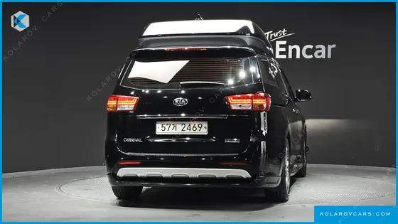 KIA CARNIVAL 9-SEATER HI-LIMOUSINE