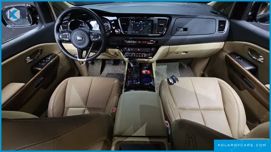 KIA CARNIVAL 9-SEATER HI-LIMOUSINE