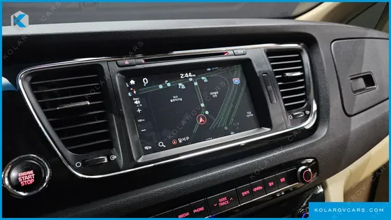 KIA CARNIVAL 9-SEATER HI-LIMOUSINE