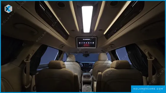 KIA CARNIVAL 9-SEATER HI-LIMOUSINE