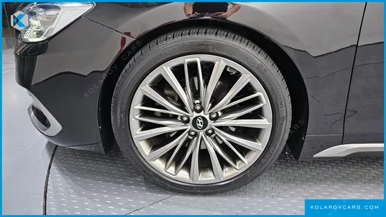 HYUNDAI GRANDEUR 3.0 EXCLUSIVE