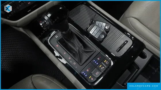 KIA CARNIVAL 9-SEATER NOBLESSE