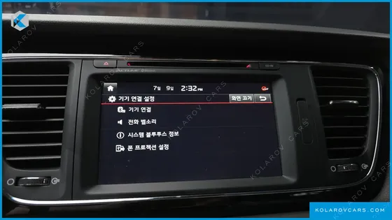 KIA CARNIVAL 9-SEATER NOBLESSE