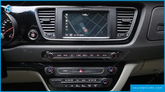 KIA CARNIVAL 9-SEATER PRESTIGE